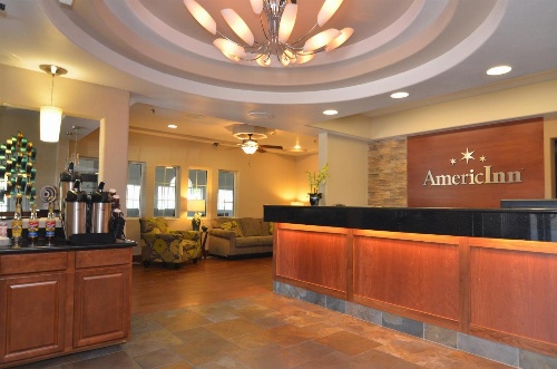 AmericInn by Wyndham Des Moines Airport image 1