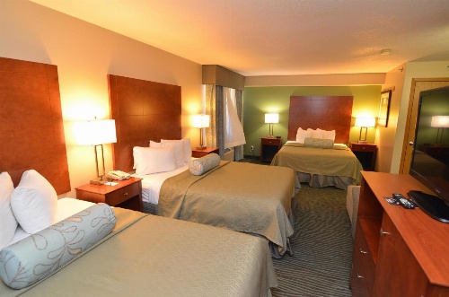 AmericInn by Wyndham Des Moines Airport image 2
